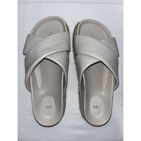 Zara 6.5 Taupe Cross Slide Sandals - Picture 1 of 7
